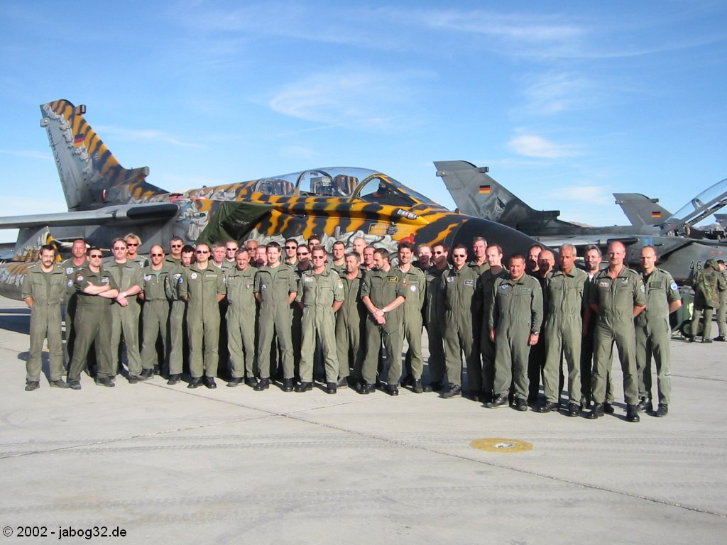Nellis Commando 2002 Crew