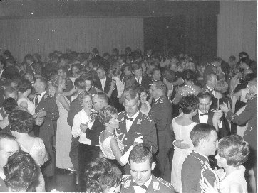 Tanz im Offizierheim um 1967
